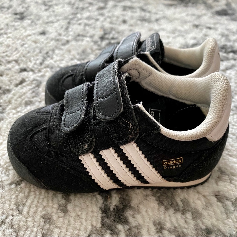Kids Addidas Dragon shoes